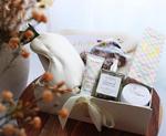 Indulge Her Pamper Gift Hamper alternate 1